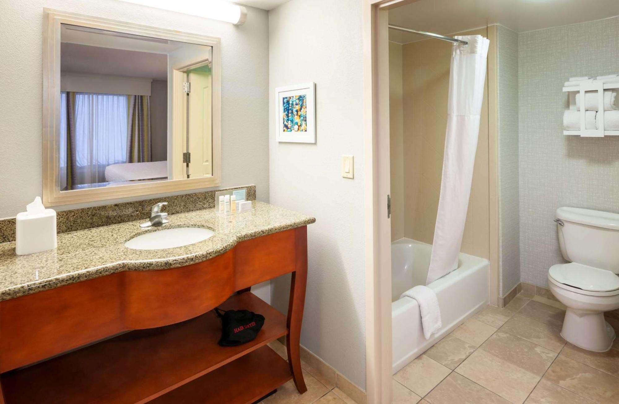 Hampton Inn & Suites Mobile I-65@ Airport Boulevard Eksteriør billede