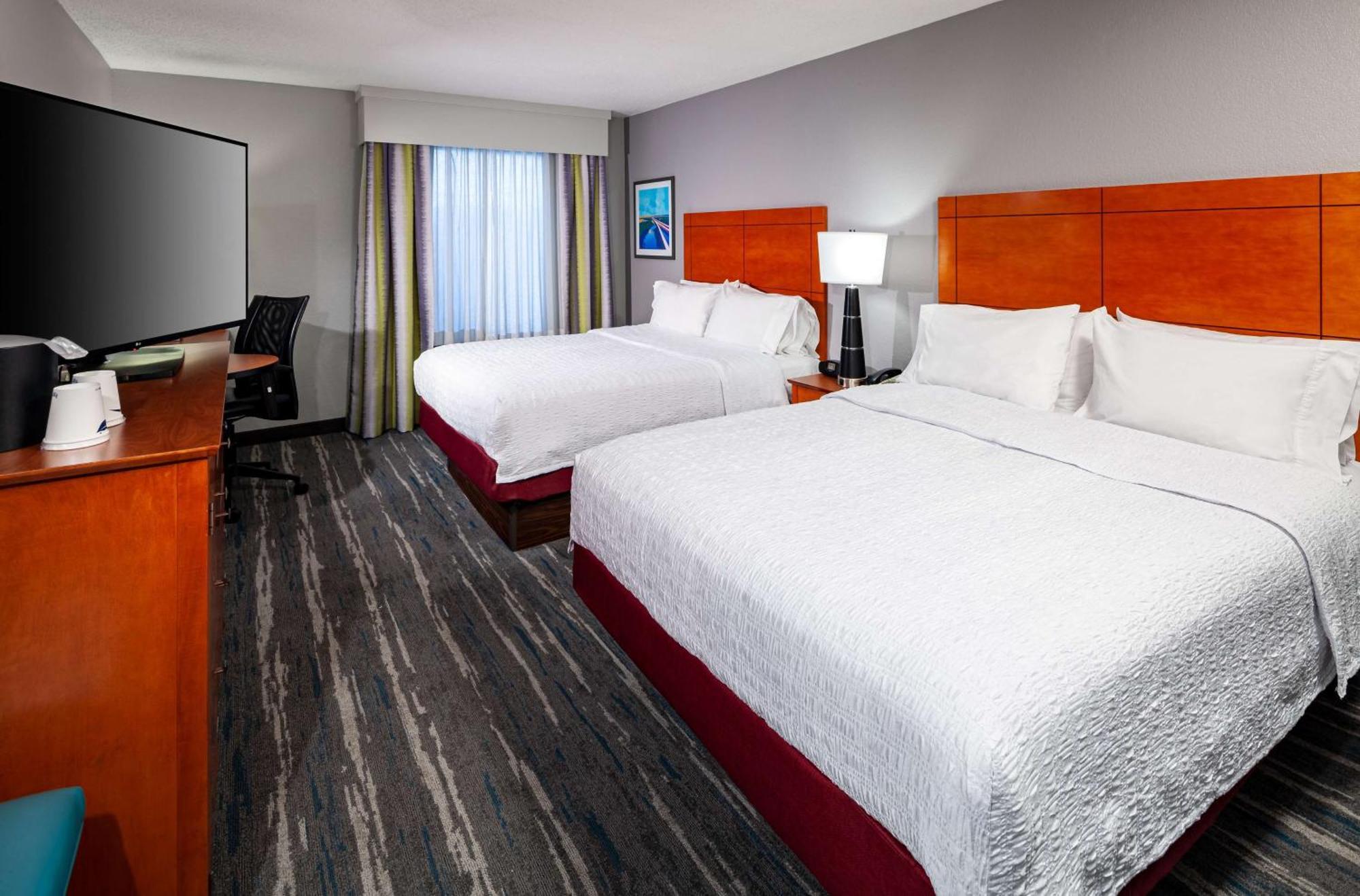 Hampton Inn & Suites Mobile I-65@ Airport Boulevard Eksteriør billede