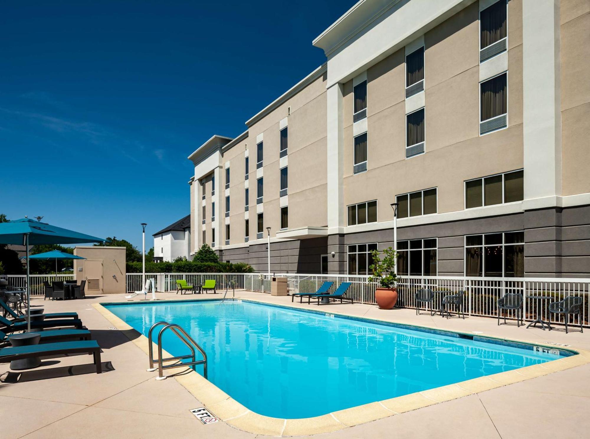 Hampton Inn & Suites Mobile I-65@ Airport Boulevard Eksteriør billede