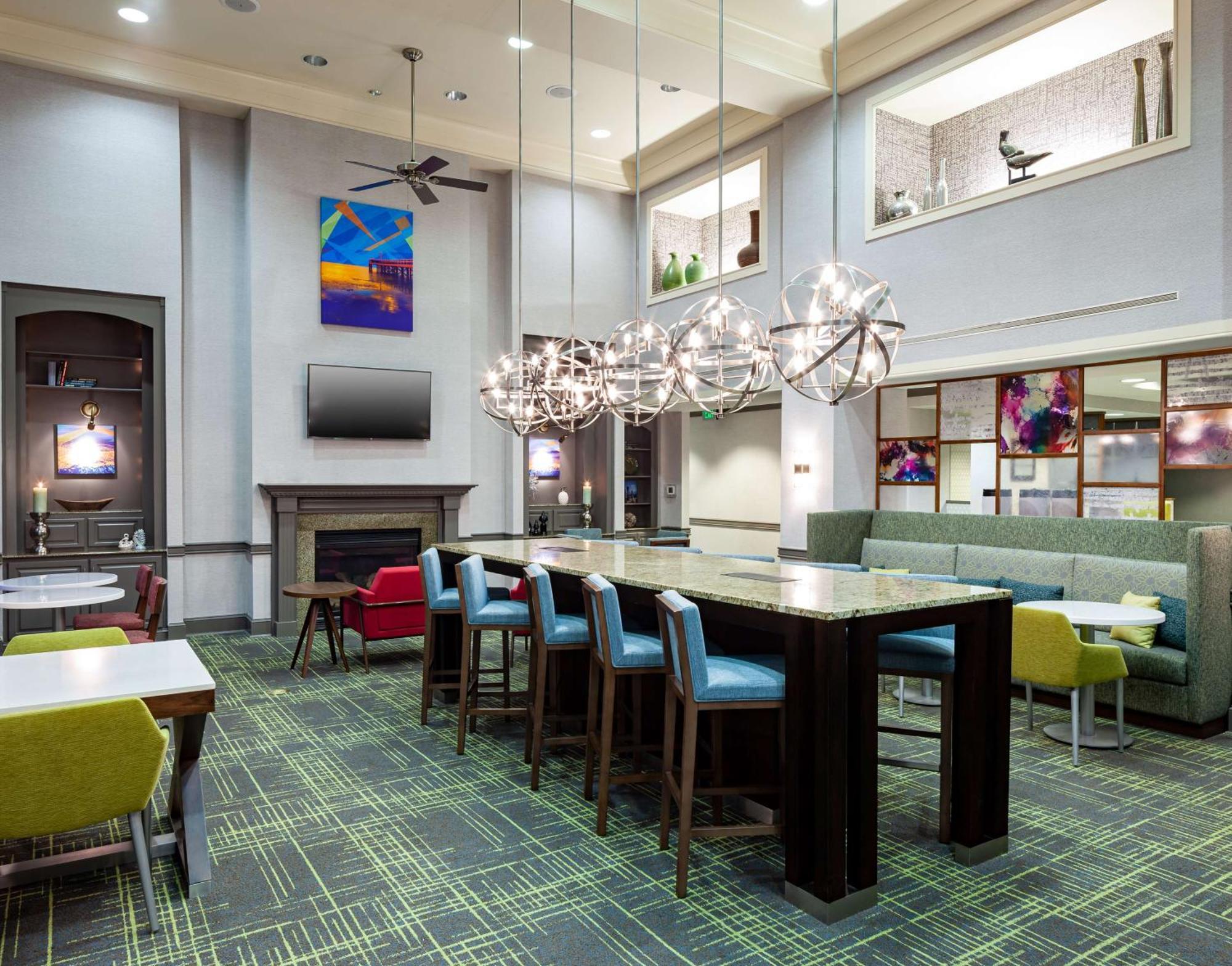 Hampton Inn & Suites Mobile I-65@ Airport Boulevard Eksteriør billede